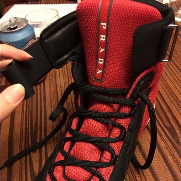 Prada men’s sneaker size 7.5 - Picture 1 of 4